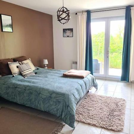 Gite De 70M² Avec Vue Sur Le Massif Du Pilat Clonas-sur-Vareze Eksteriør bilde