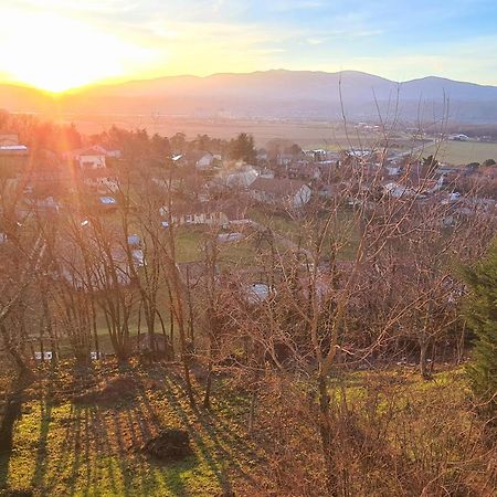 Gite De 70M² Avec Vue Sur Le Massif Du Pilat Clonas-sur-Vareze Eksteriør bilde
