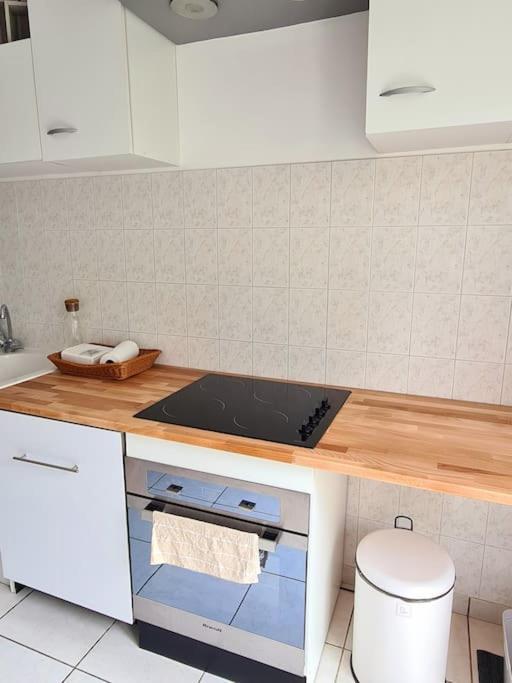 Gite De 70M² Avec Vue Sur Le Massif Du Pilat Clonas-sur-Vareze Eksteriør bilde